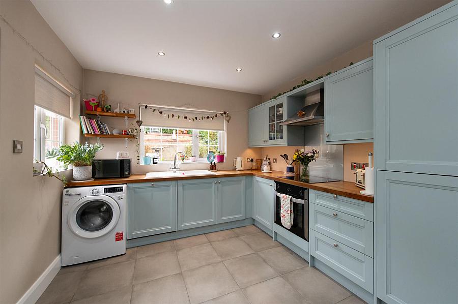 5 St. Dillons Avenue