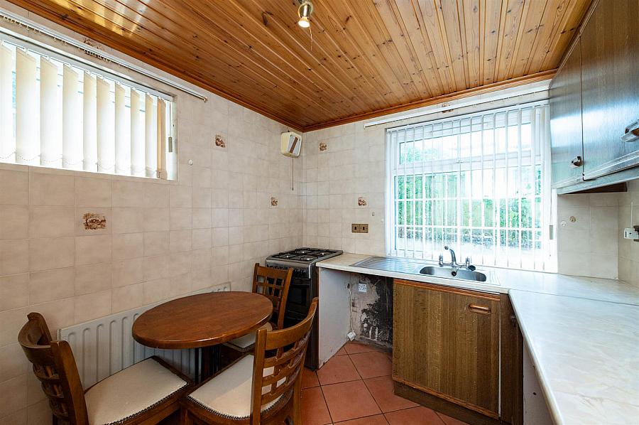 4 Vianstown Road
