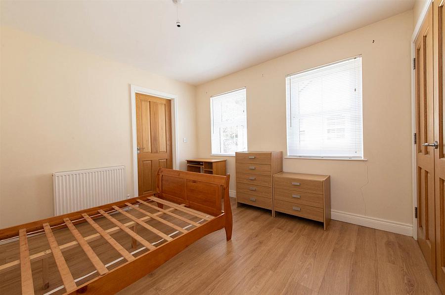 2 Roughal Court