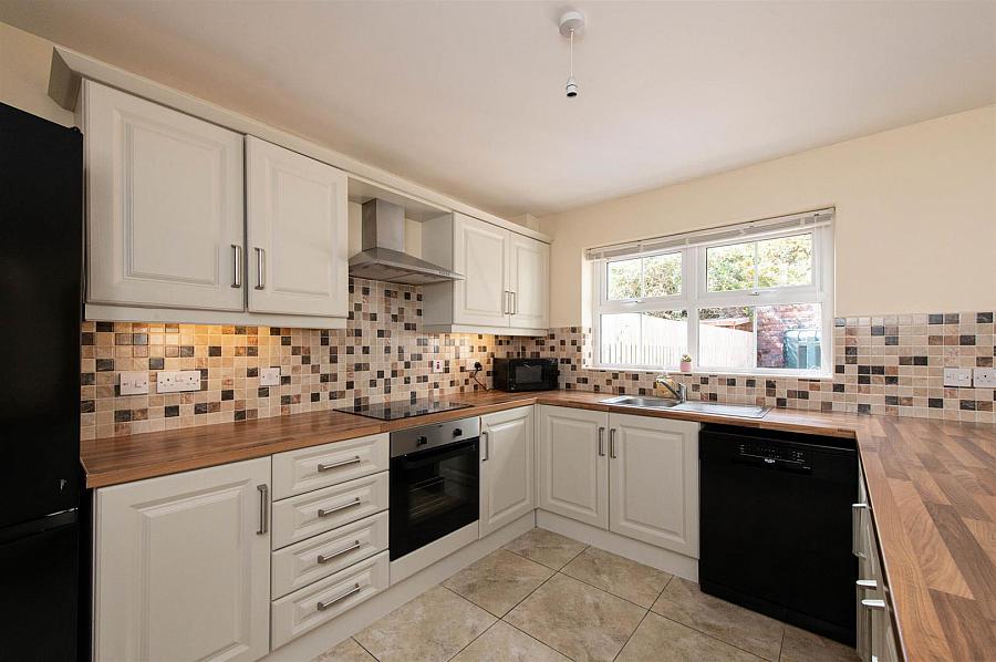 2 Roughal Court