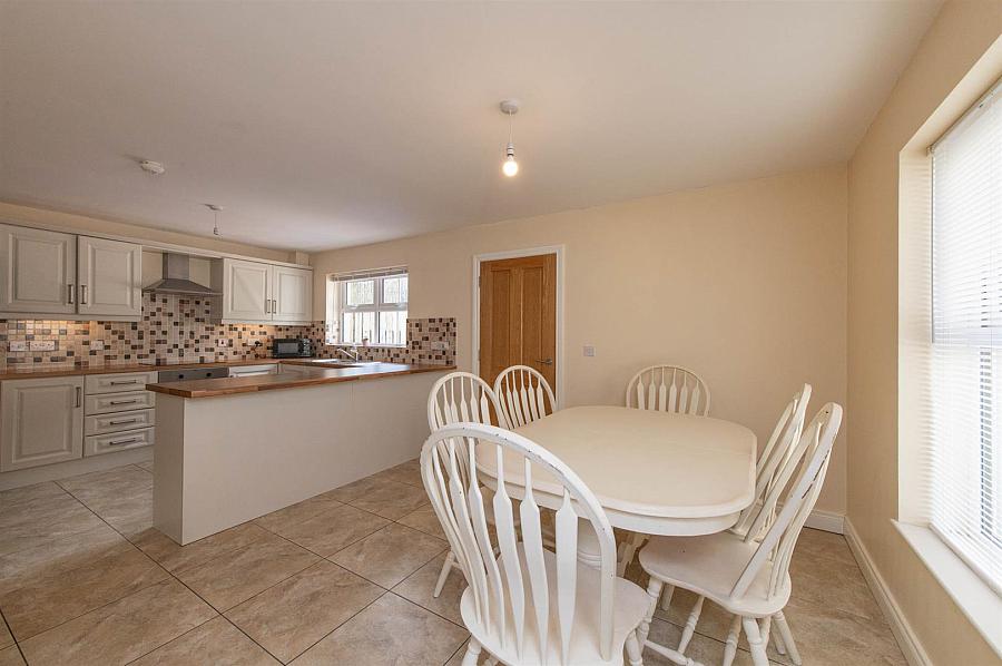 2 Roughal Court