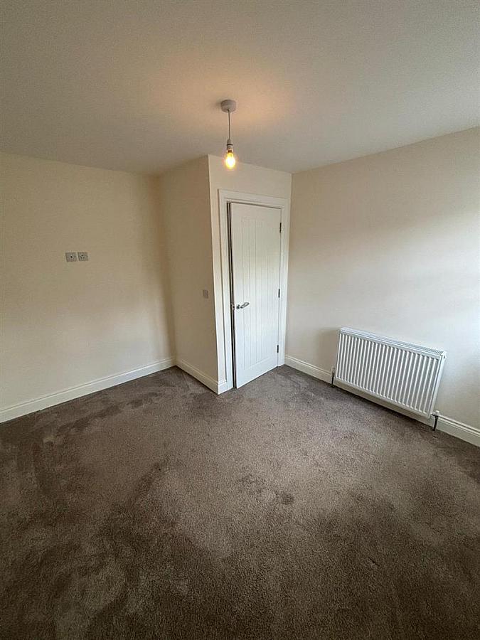9D Catherine Street