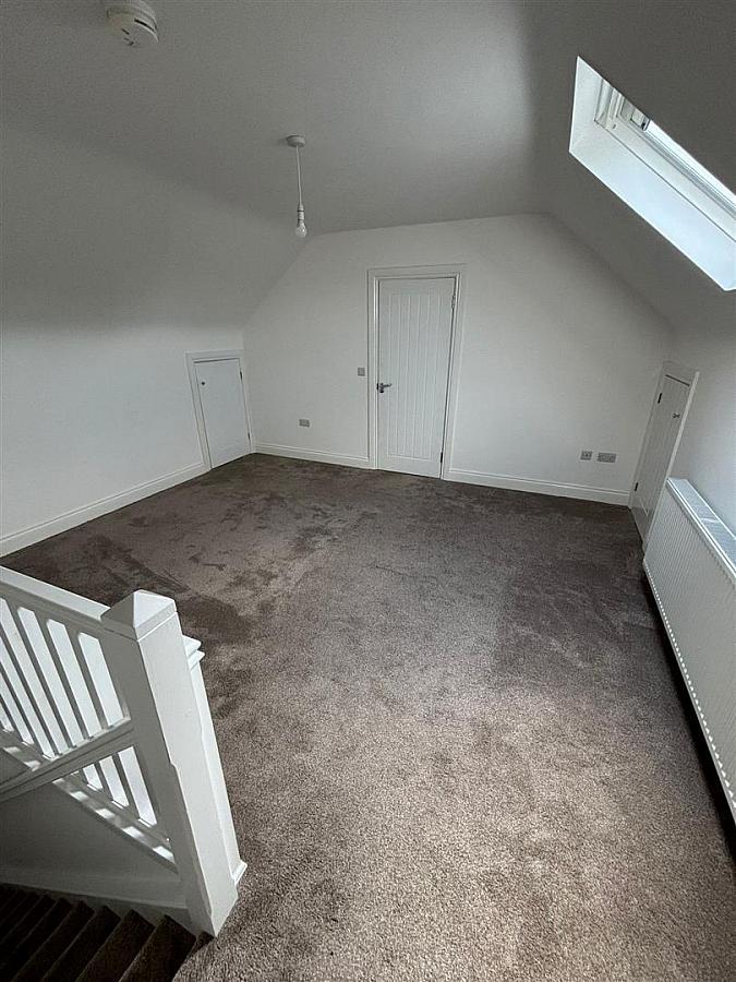 9D Catherine Street