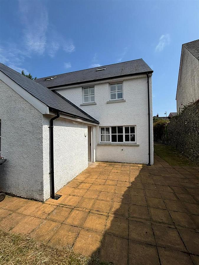 9D Catherine Street