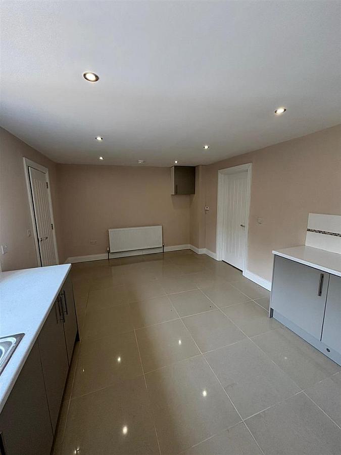 9D Catherine Street