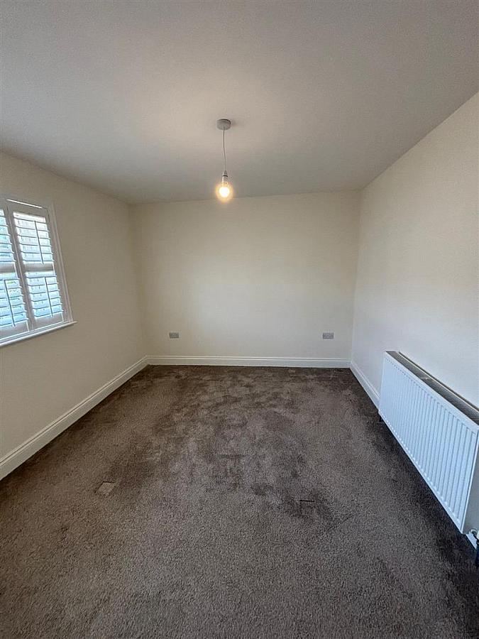 9D Catherine Street
