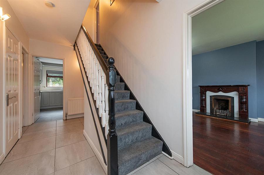 14 Kingsfield Avenue