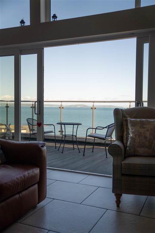 8B Andrews Shorefield