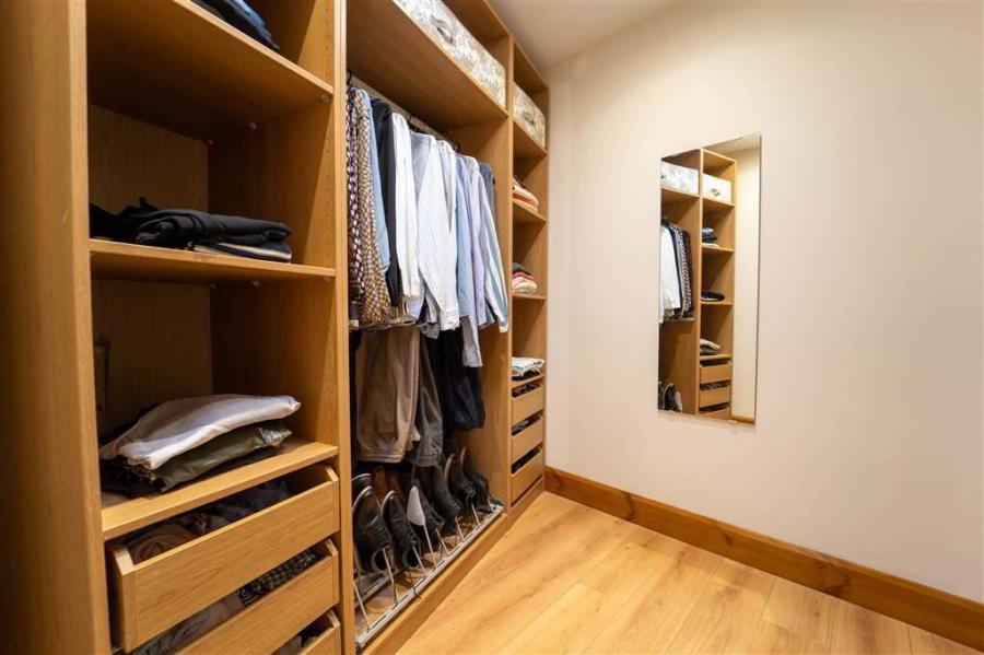 8B Andrews Shorefield