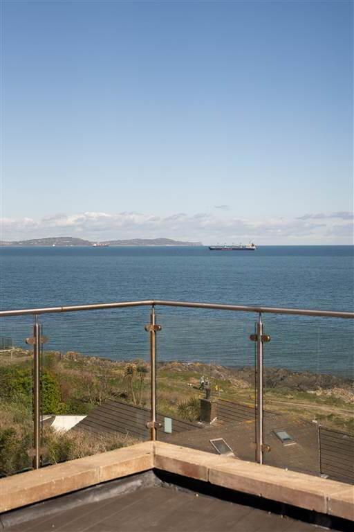 8B Andrews Shorefield