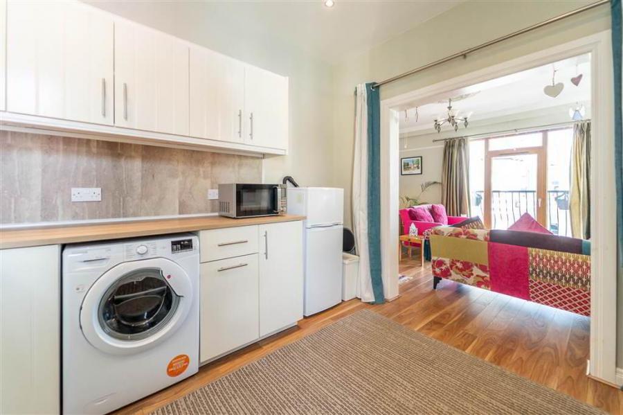 Holborn Avenue &, 52, 50A Victoria Road