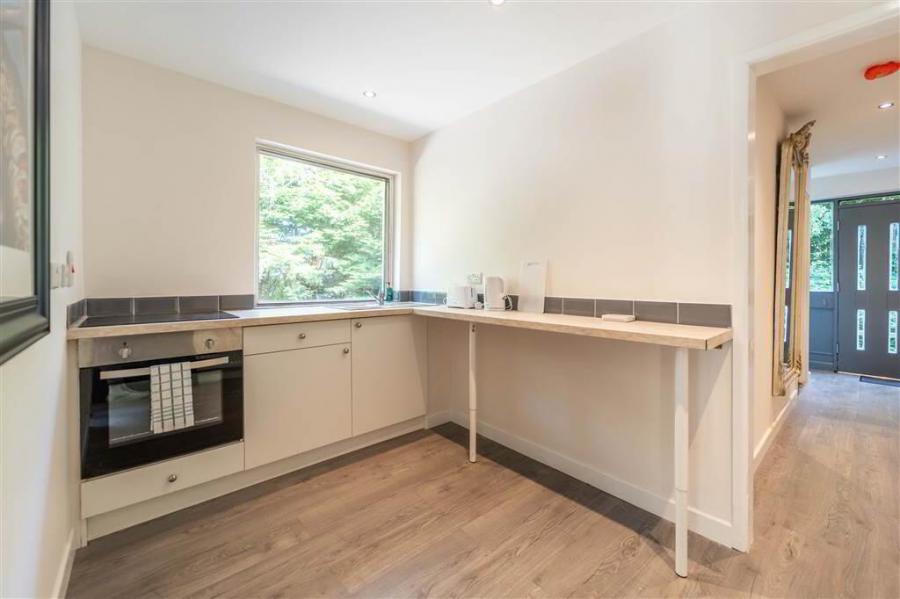 Glen Lane House, 3 Glen Road