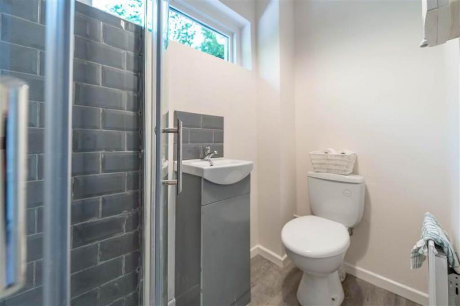 Glen Lane House, 3 Glen Road