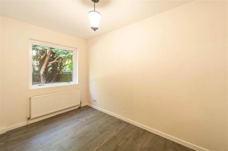 Glen Lane House, 3 Glen Road