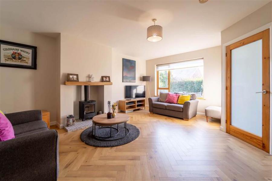 7B Bryansburn Gardens