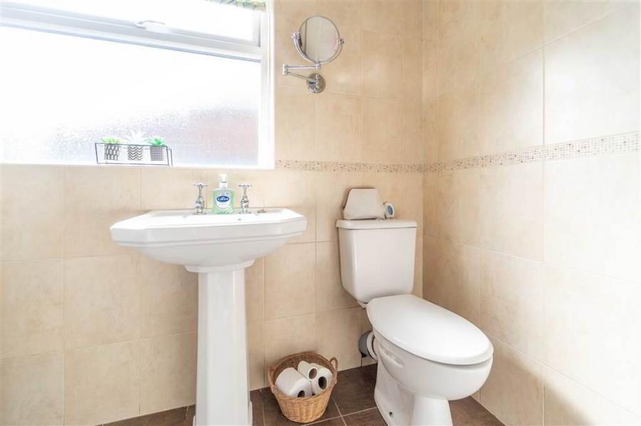 70 Ballymacormick Avenue