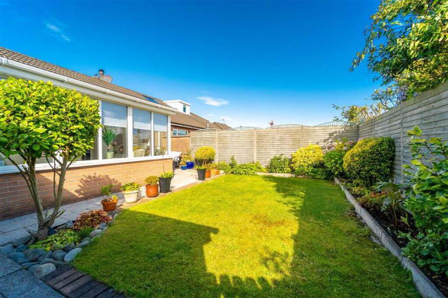 70 Ballymacormick Avenue