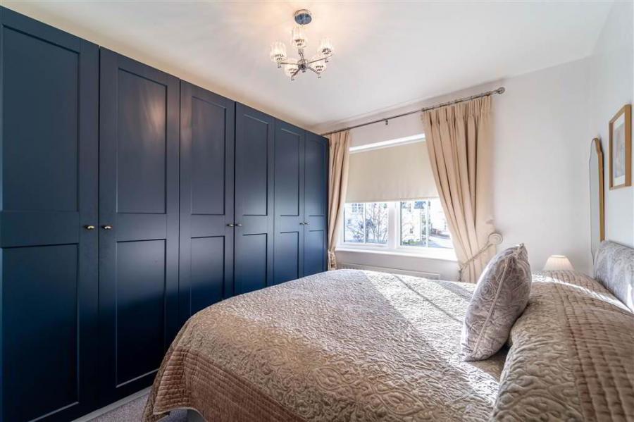 8 Tullynagardy Grove