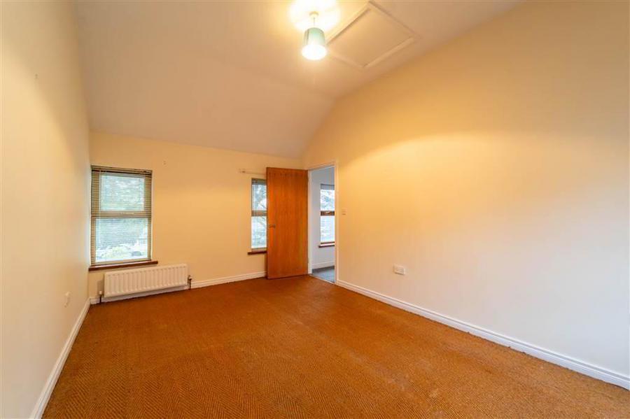 49A Killinchy Street