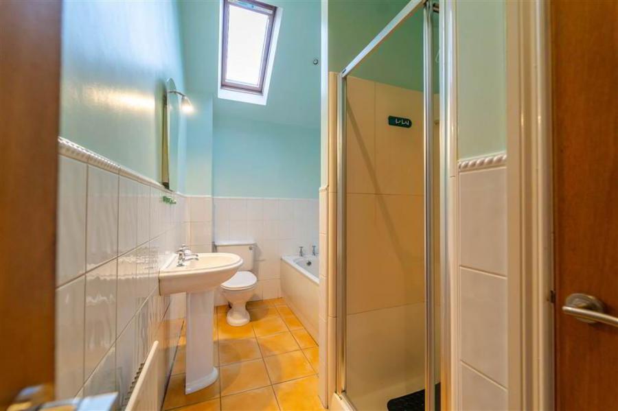 49A Killinchy Street