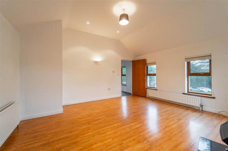 49A Killinchy Street