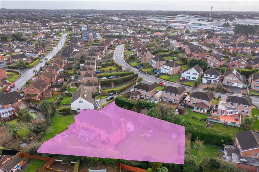 42 Cleland Park North