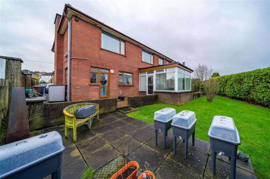 42 Cleland Park North