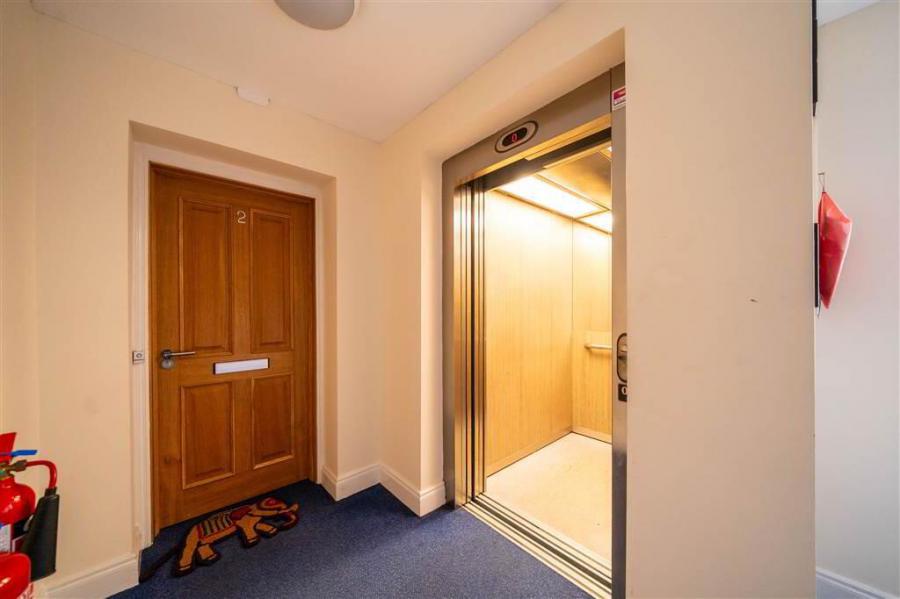 9- 4 Princetown Avenue