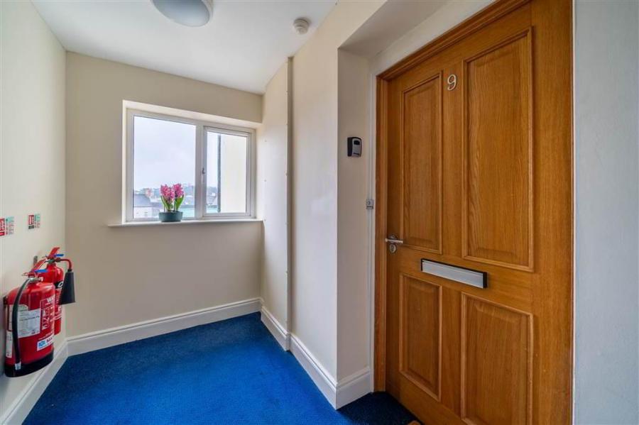 9- 4 Princetown Avenue