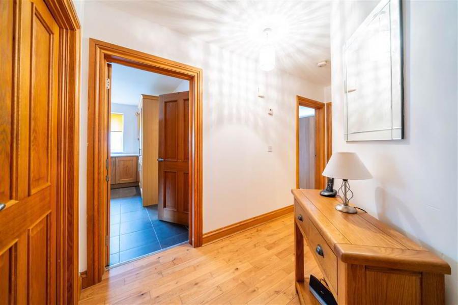 9- 4 Princetown Avenue