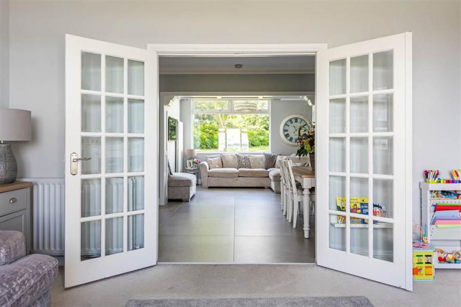 Ayresfield, 158 Warren Road