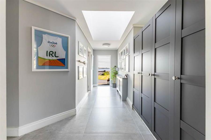 Ayresfield, 158 Warren Road