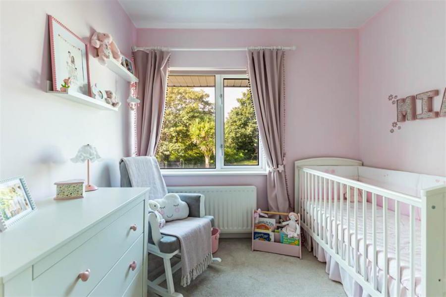 Ayresfield, 158 Warren Road