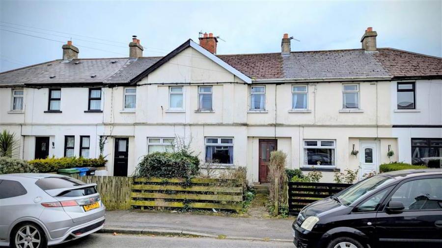 22 Hazelbrook Avenue