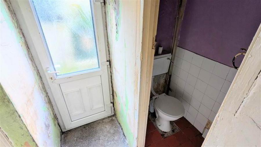 22 Hazelbrook Avenue