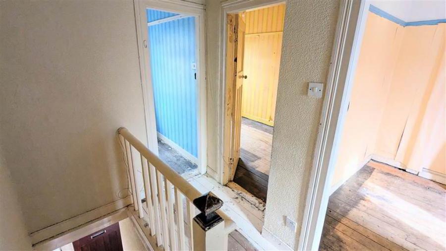 22 Hazelbrook Avenue