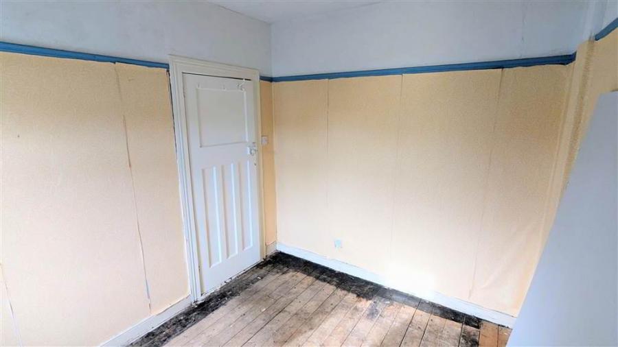 22 Hazelbrook Avenue