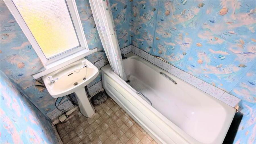 22 Hazelbrook Avenue