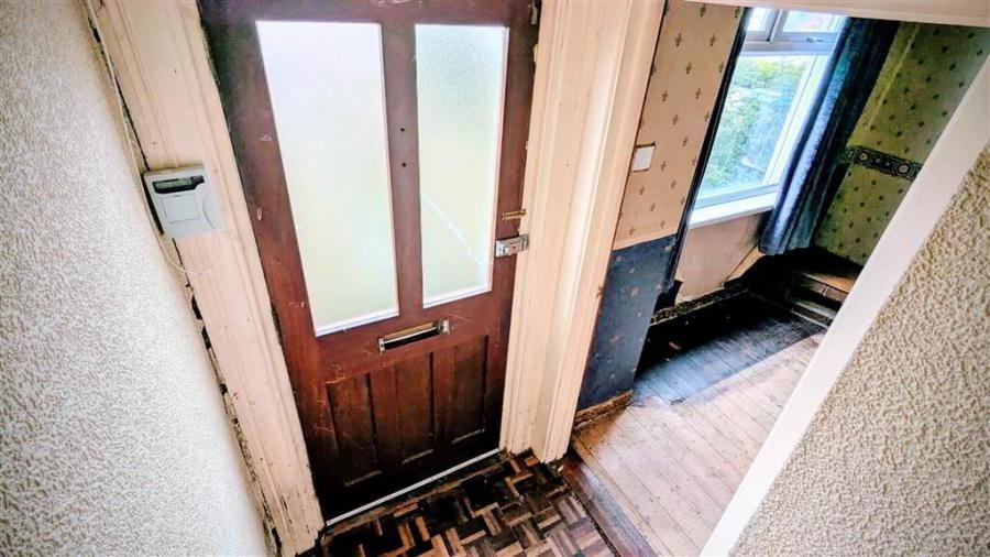 22 Hazelbrook Avenue