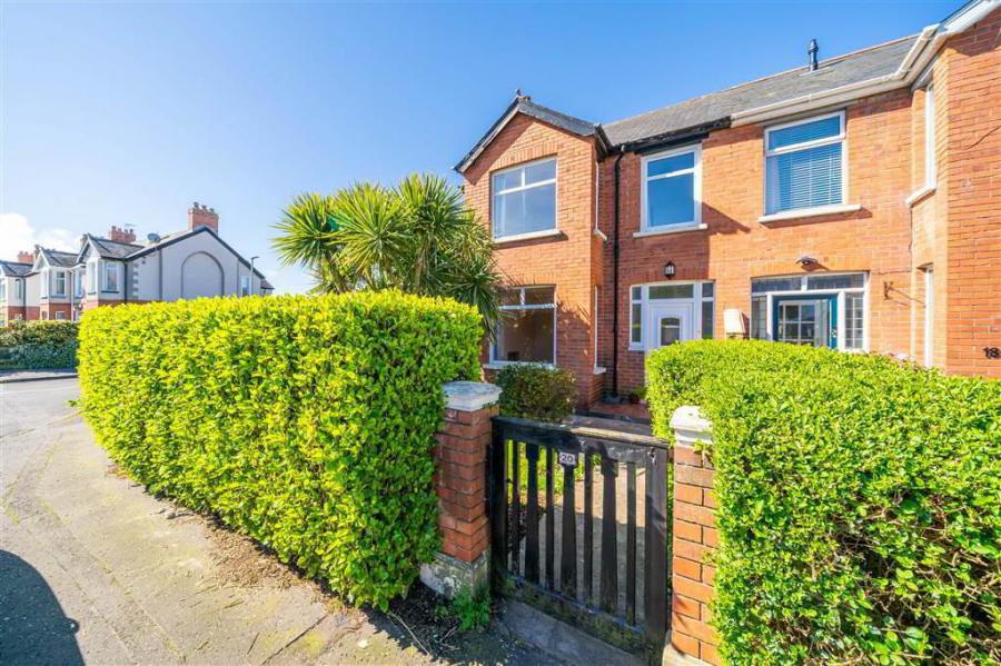 20 Sandringham Drive