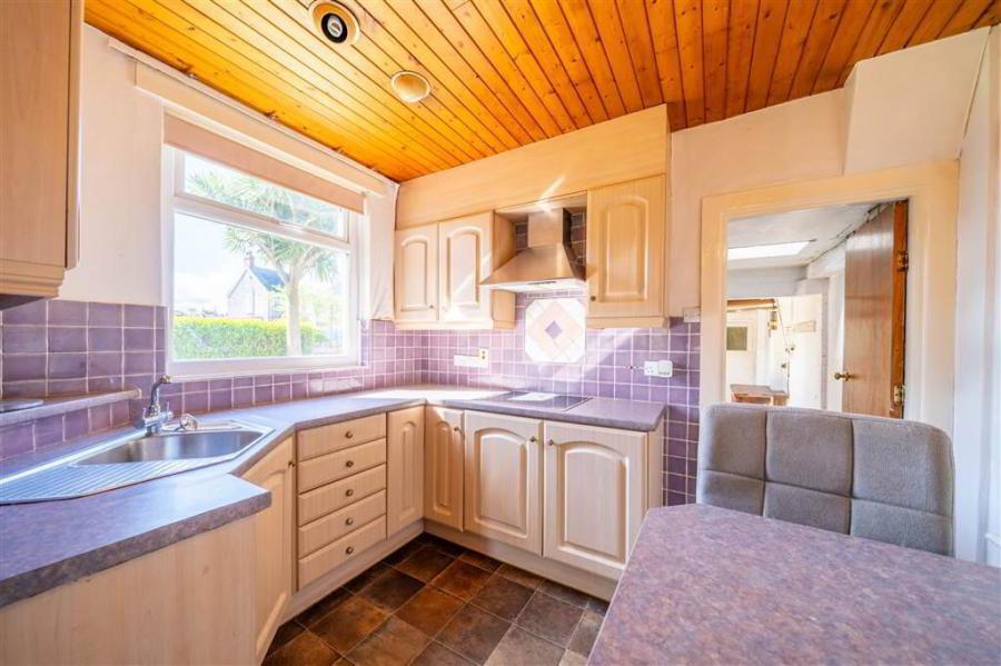 20 Sandringham Drive