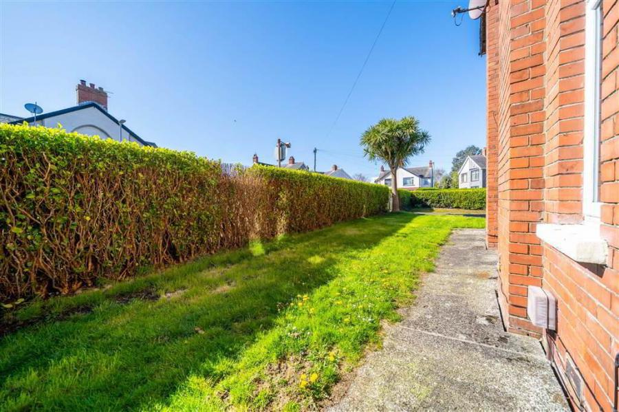 20 Sandringham Drive