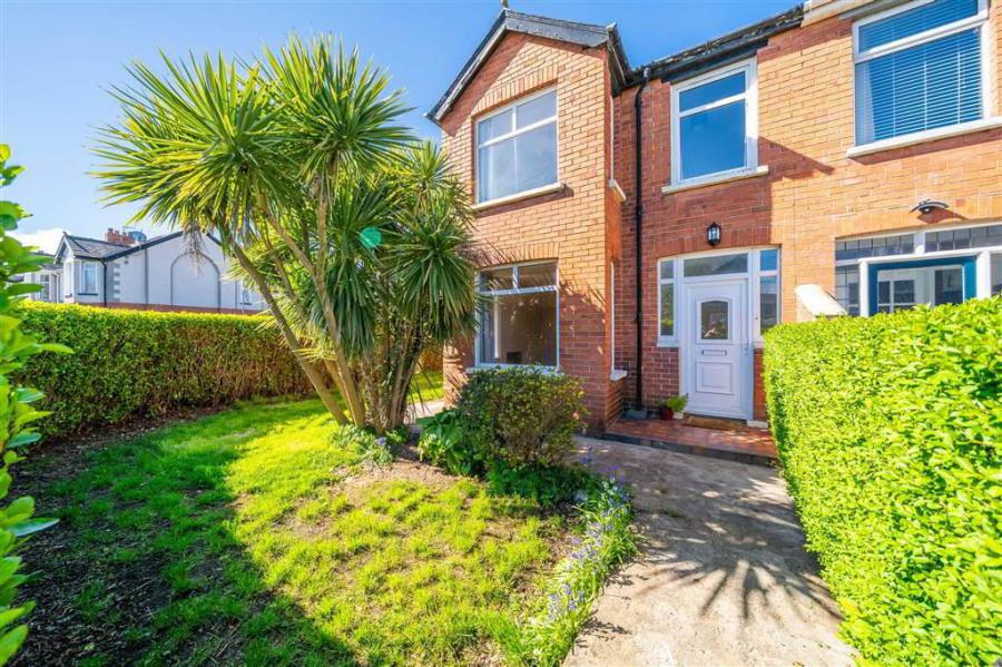 20 Sandringham Drive