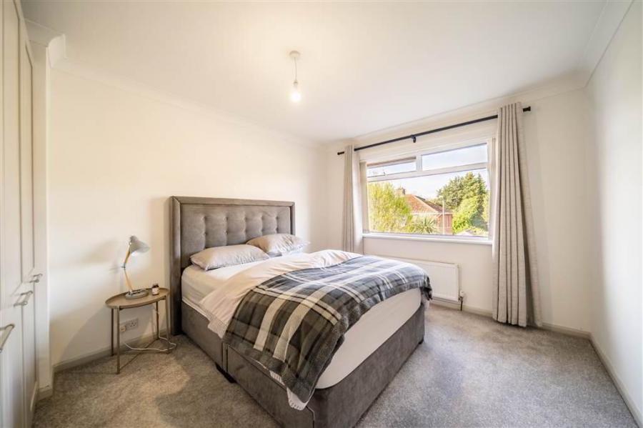 40 Westburn Crescent