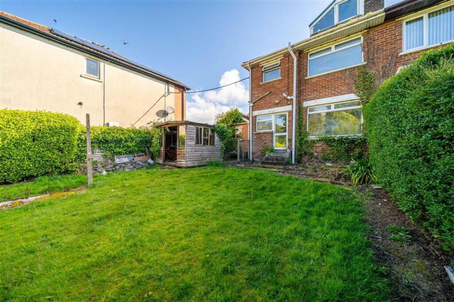 31 Westburn Crescent