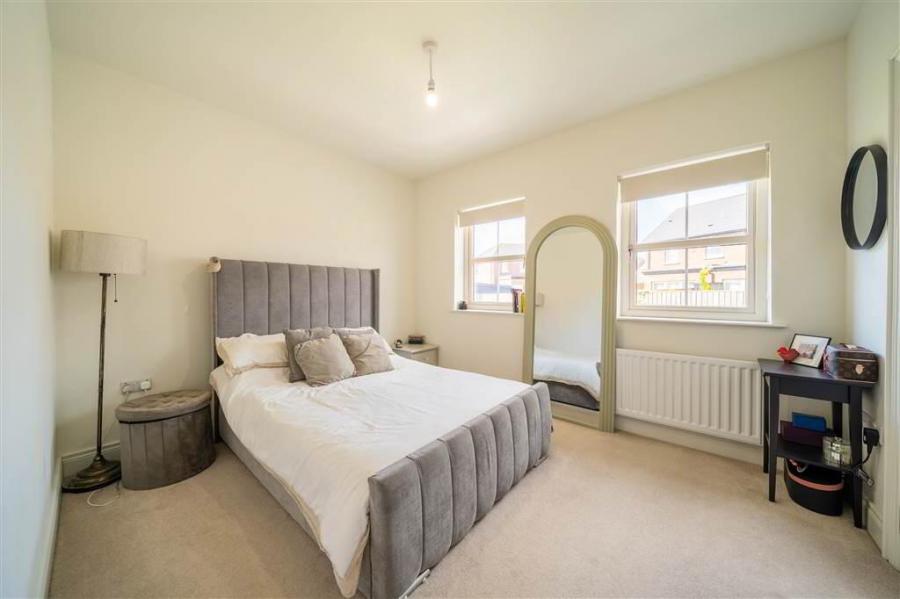 23 Helens Wood Crescent