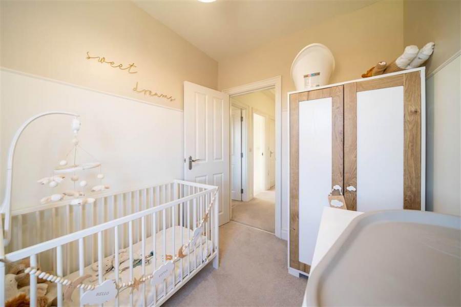 23 Helens Wood Crescent