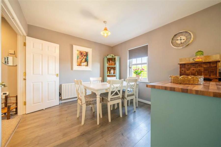 3 Lineybrook Cottages