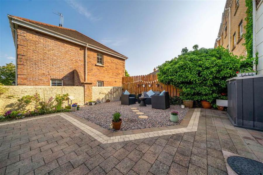 3 Lineybrook Cottages