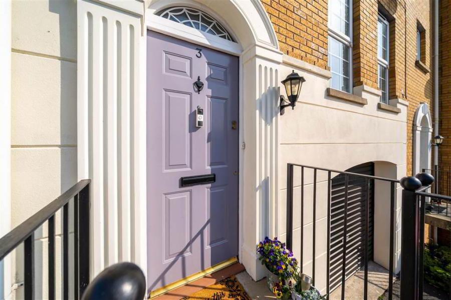 3 Lineybrook Cottages